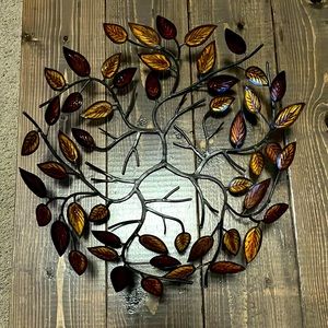 Metal decorative bowl. Very beautiful. Can be used as fruit bowl or Fall decor.